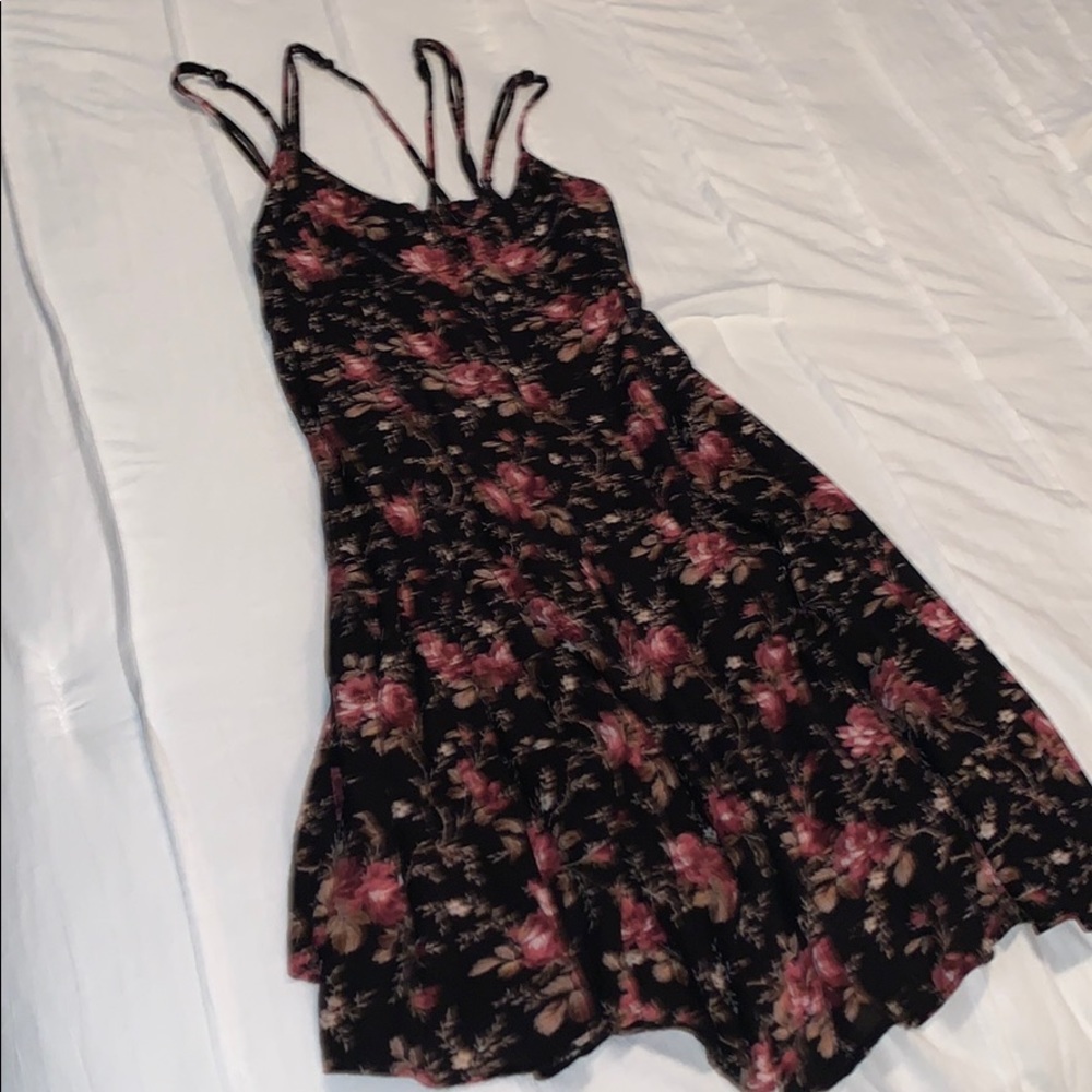 Dress - Picture 2 of 3